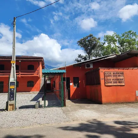 Maranduba Seaside Kitnet: Beachfront Comfort with Pool and AC Ubatuba Exterior photo
